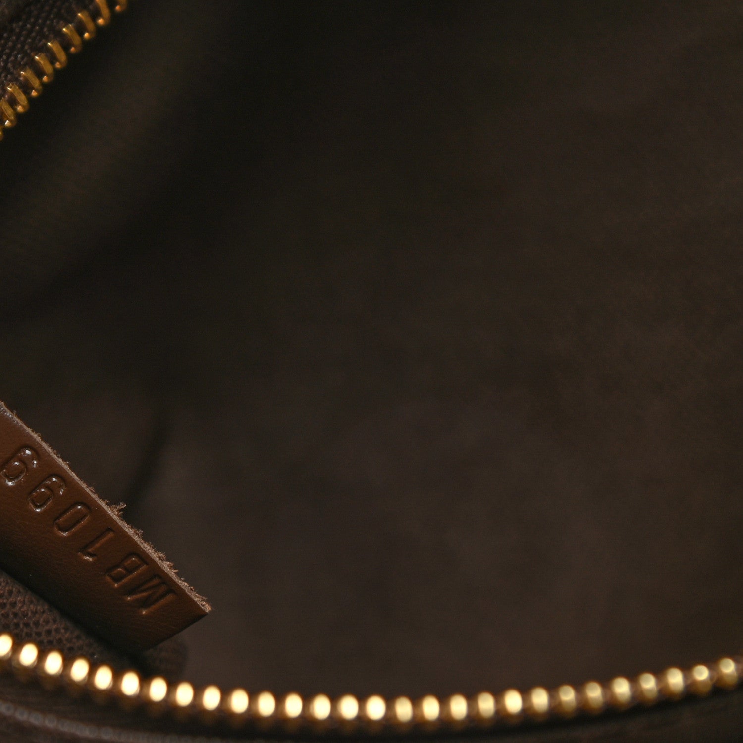 Louis Vuitton Damier Ebene Toiletry Bag 25 7 of 7