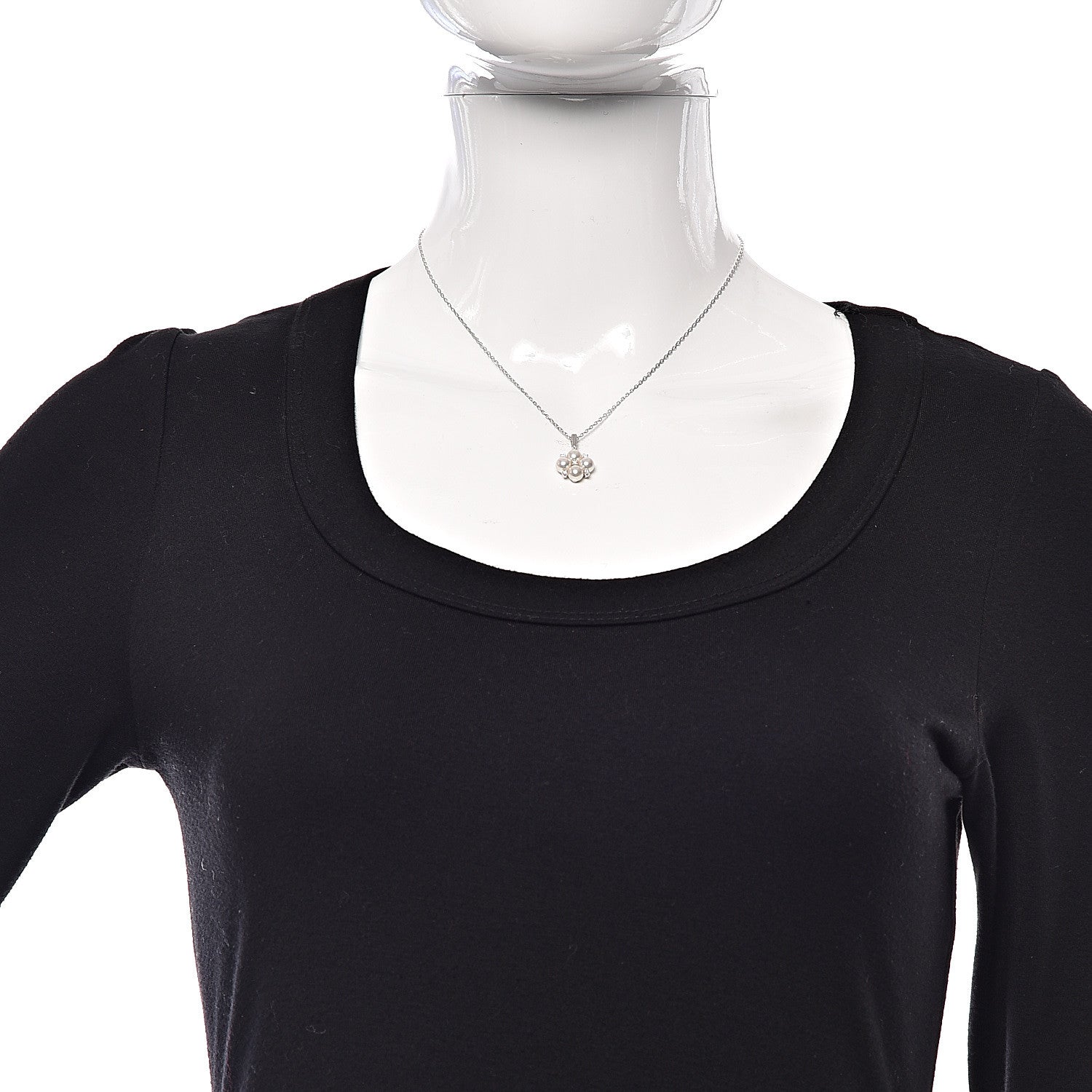 Mikimoto 18K White Gold Diamond Akoya Pearl 5.5mm Cluster Pendant Necklace 2 of 4