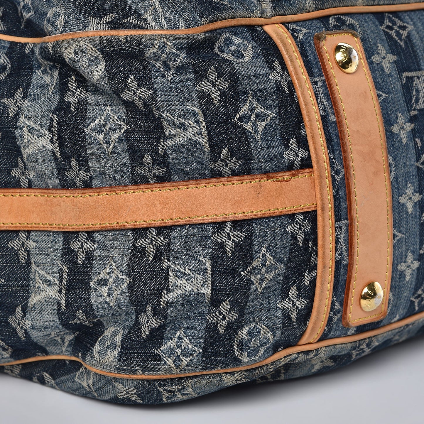 Denim Raye Cabas GM