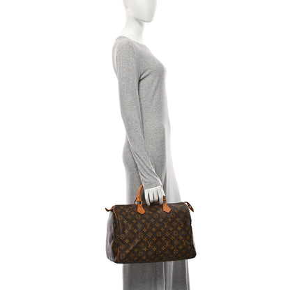 Louis Vuitton Monogram Speedy 35 2 of 11