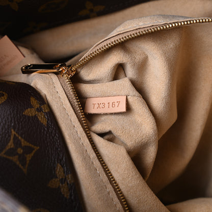Louis Vuitton Monogram Artsy MM 9 of 11