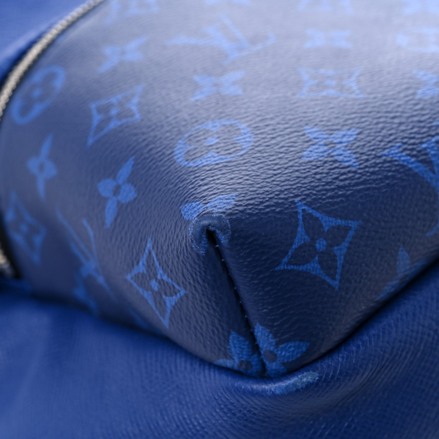 Louis Vuitton Taiga Monogram Discovery Backpack PM Cobalt 7 of 18