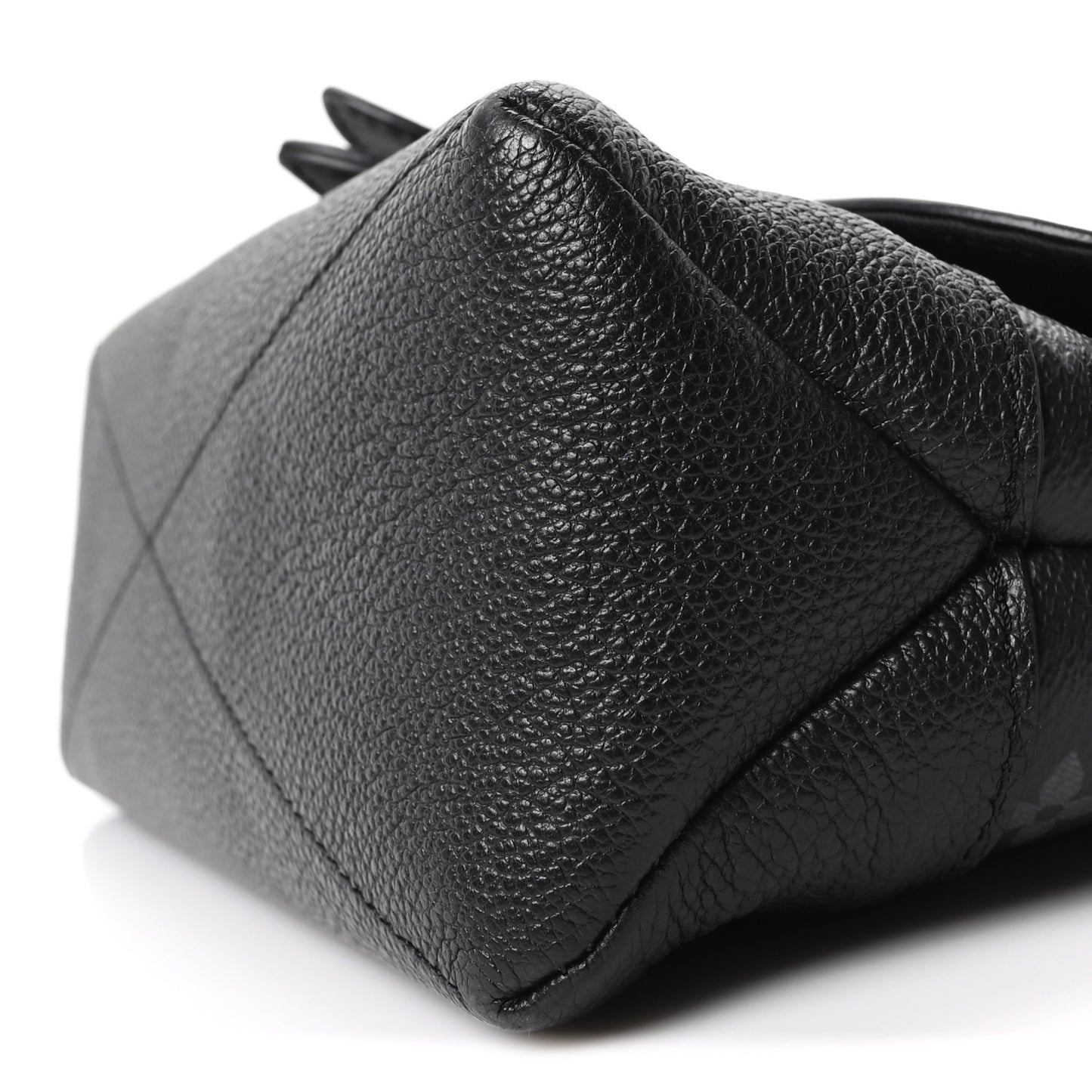 Monogram Eclipse Saumur Messenger NV Black