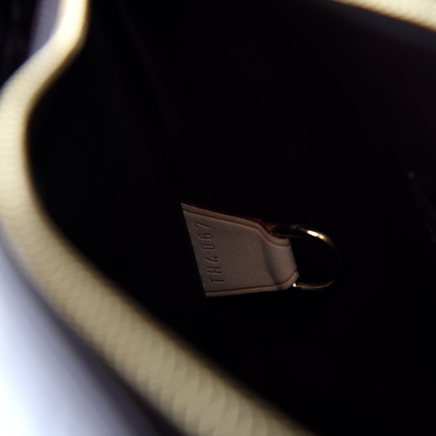Louis Vuitton Vernis Houston Amarante 9 of 10