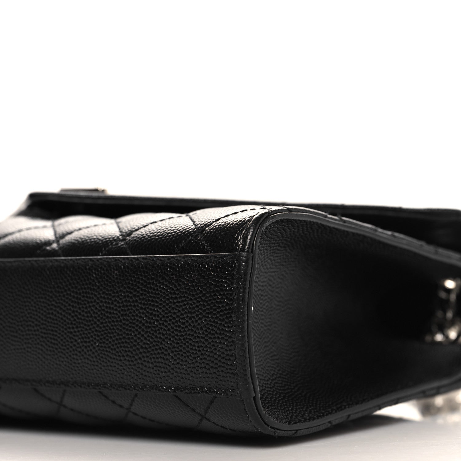 Saint Laurent Grain De Poudre Textured Mixed Matelasse Triquilt Medium Monogram Satchel Black 9 of 9