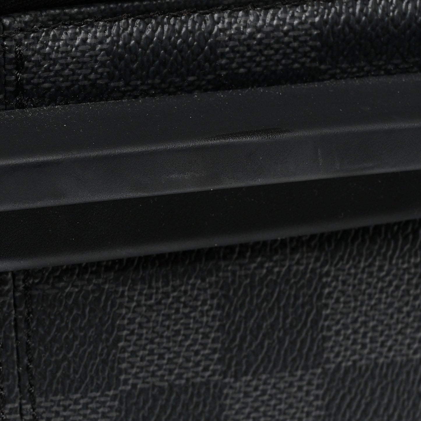 Damier Graphite Pegase Light 55