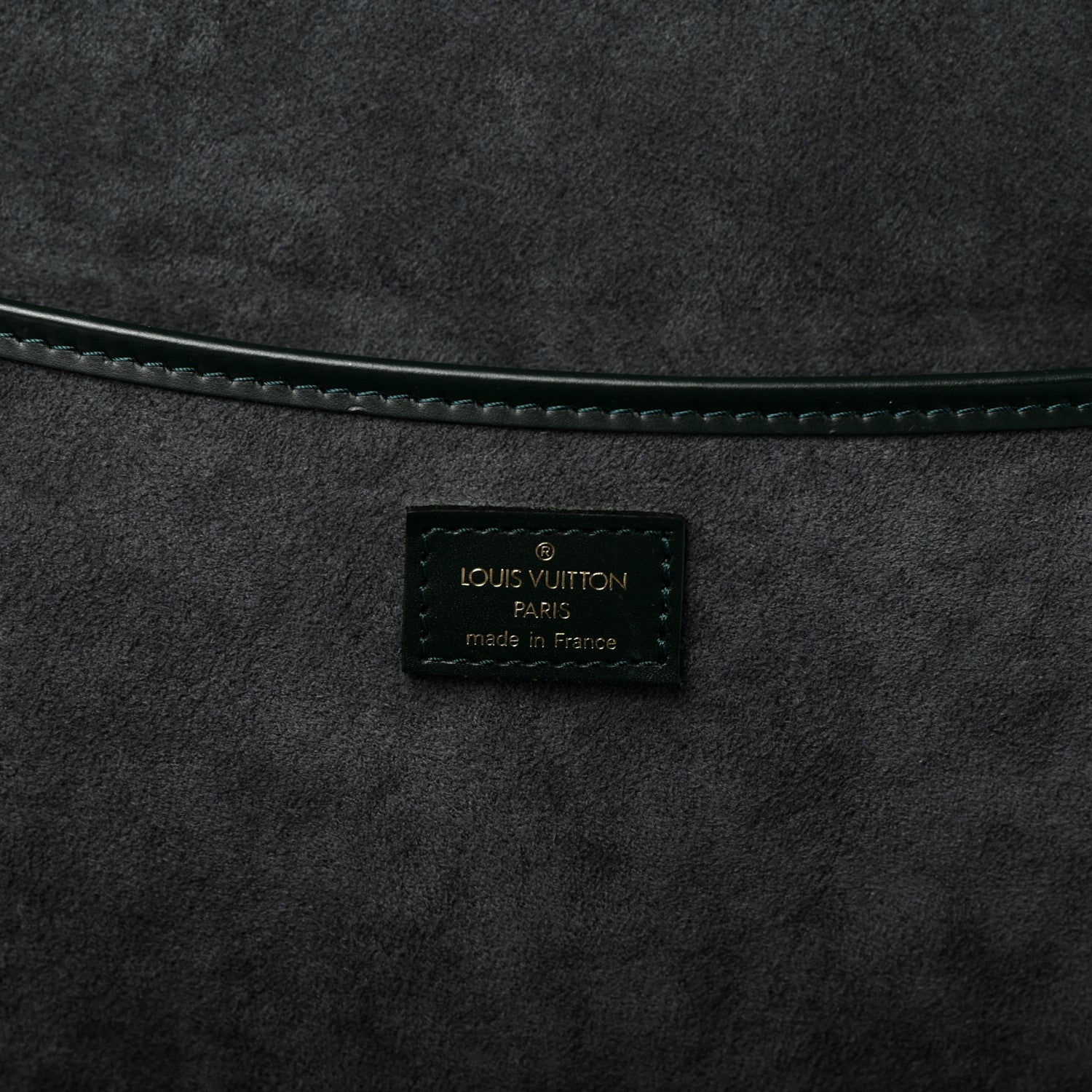 Louis Vuitton Taiga Helanga 1 Poche Epicea 6 of 7