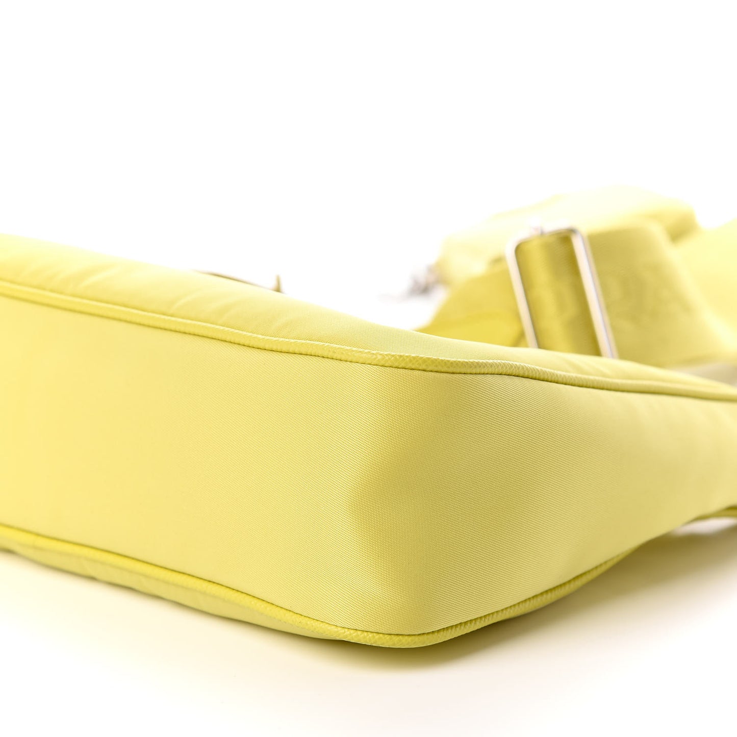 Nylon Saffiano Re-Edition 2005 Shoulder Bag Ananas