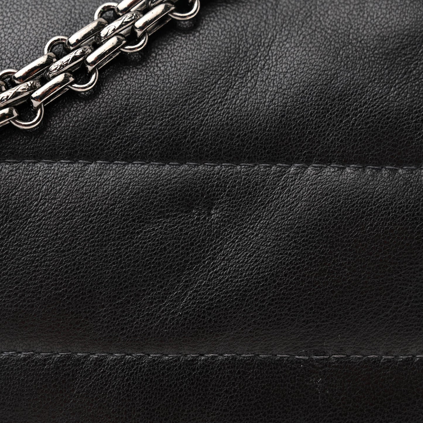 Lambskin Horizontal Quilt Jumbo Mademoiselle Flap Black