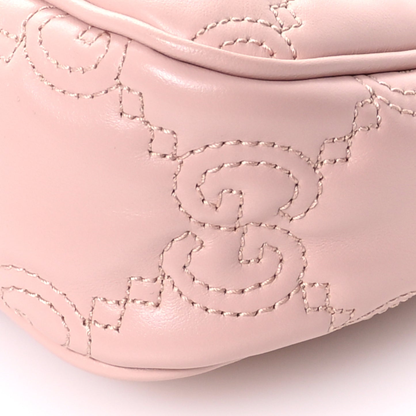 Calfskin GG Matelasse Chain Handbag Perfect Pink Natural