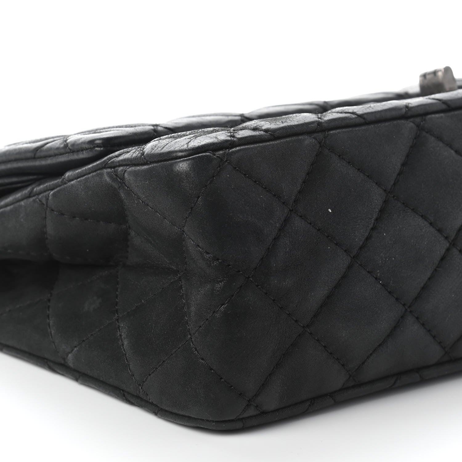 Chanel Iridescent Calfskin Quilted 2.55 Reissue 226 Flap Black 8 of 9