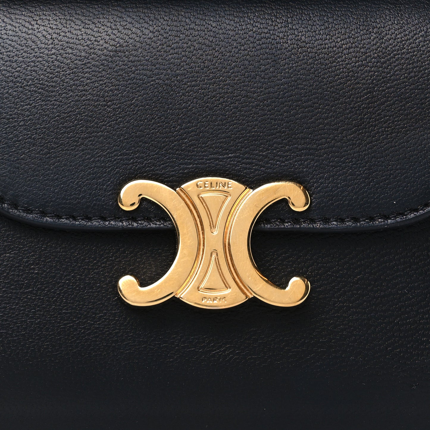 Shiny Smooth Lambskin Small Triomphe Wallet Black