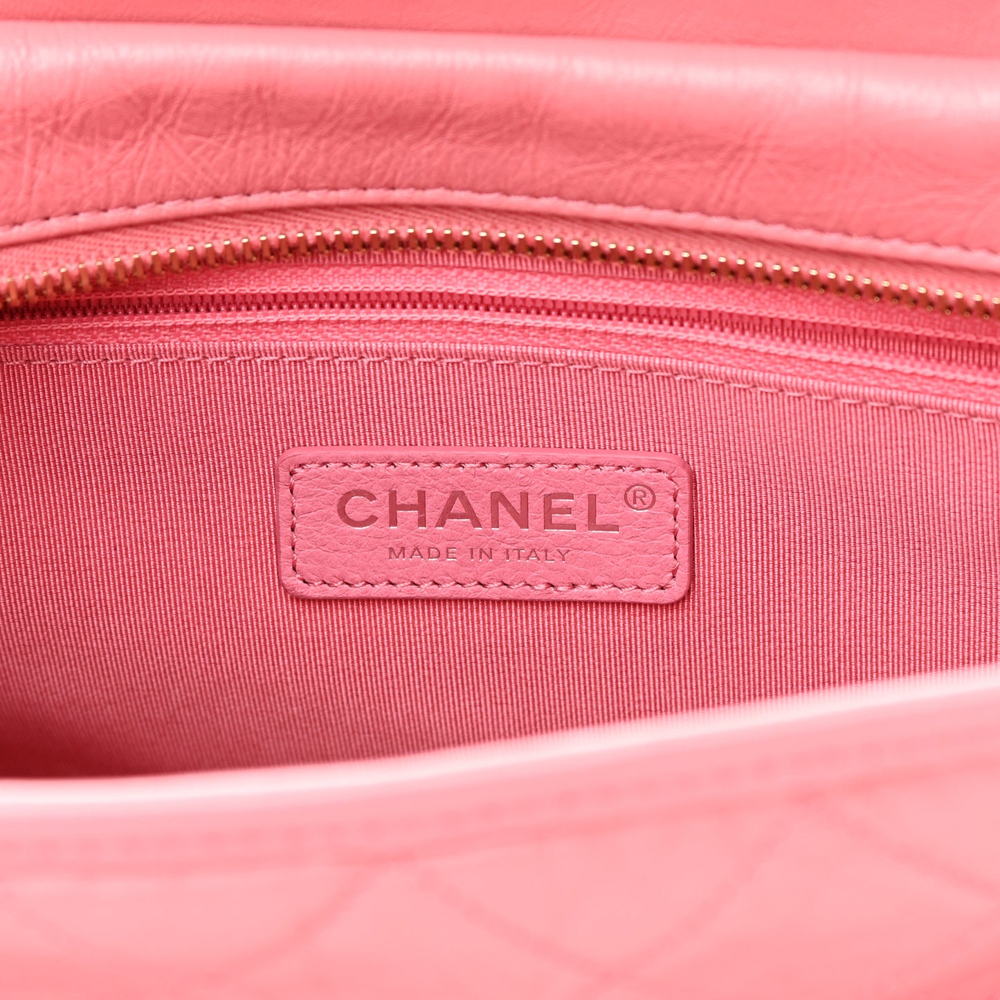 Aged Calfskin Quilted Medium Gabrielle Logo Hobo Rose