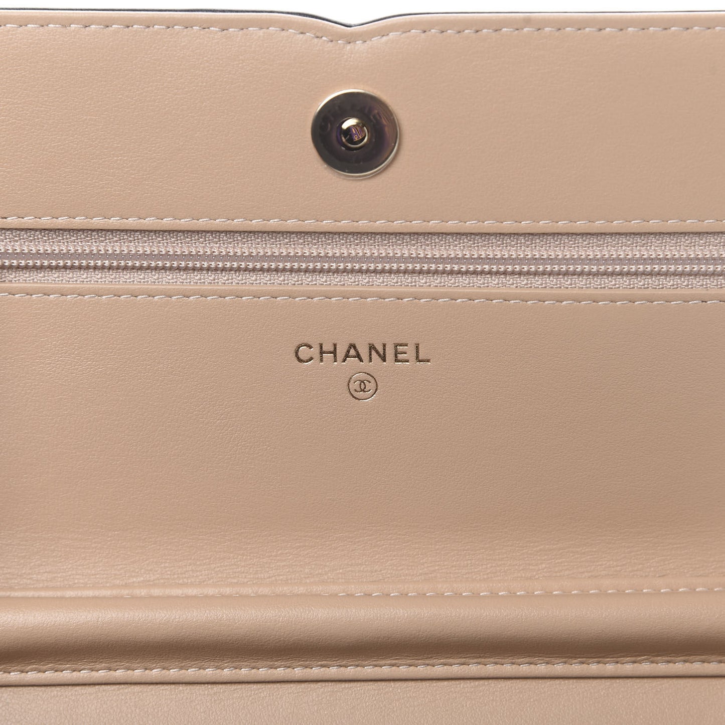 Caviar Quilted CC Filigree Wallet On Chain WOC Beige Black