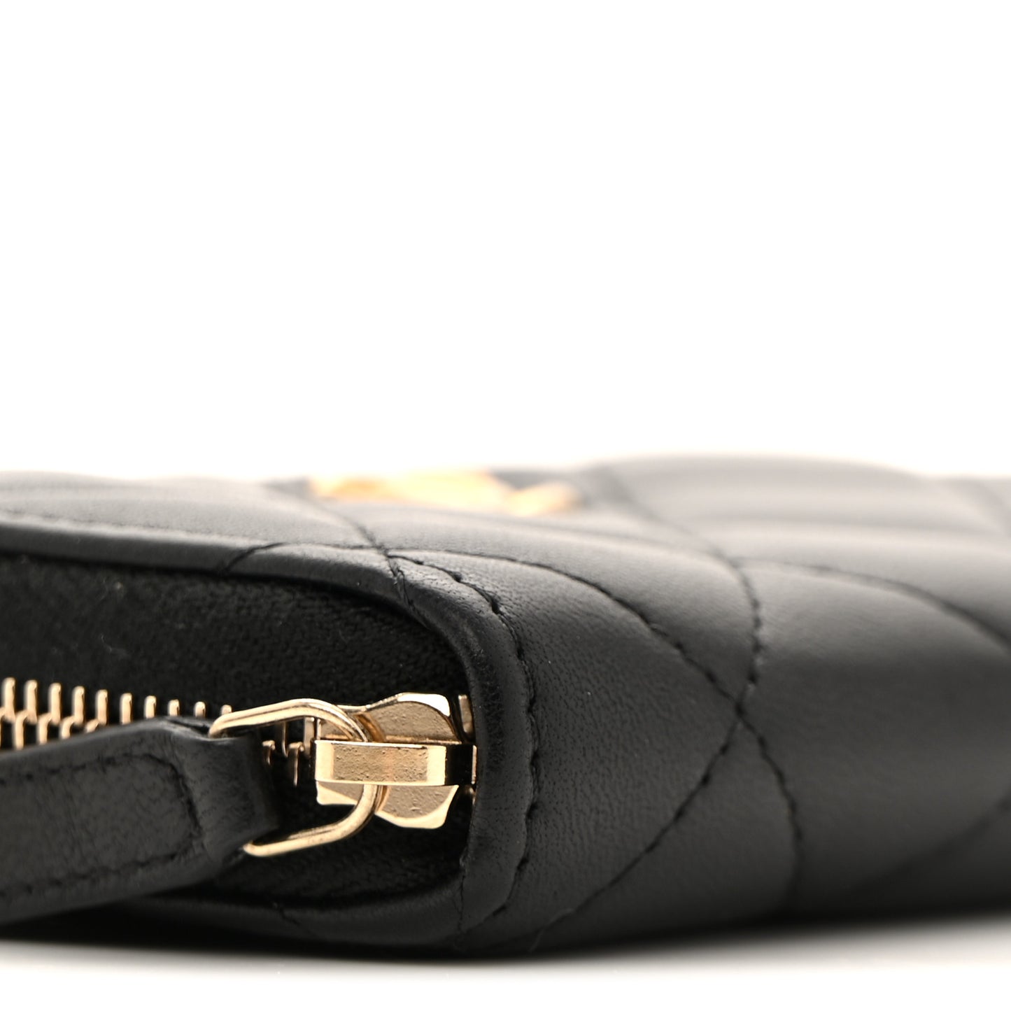 Lambskin Quilted CC Pearl Crush Zip Card Holder On Chain Black