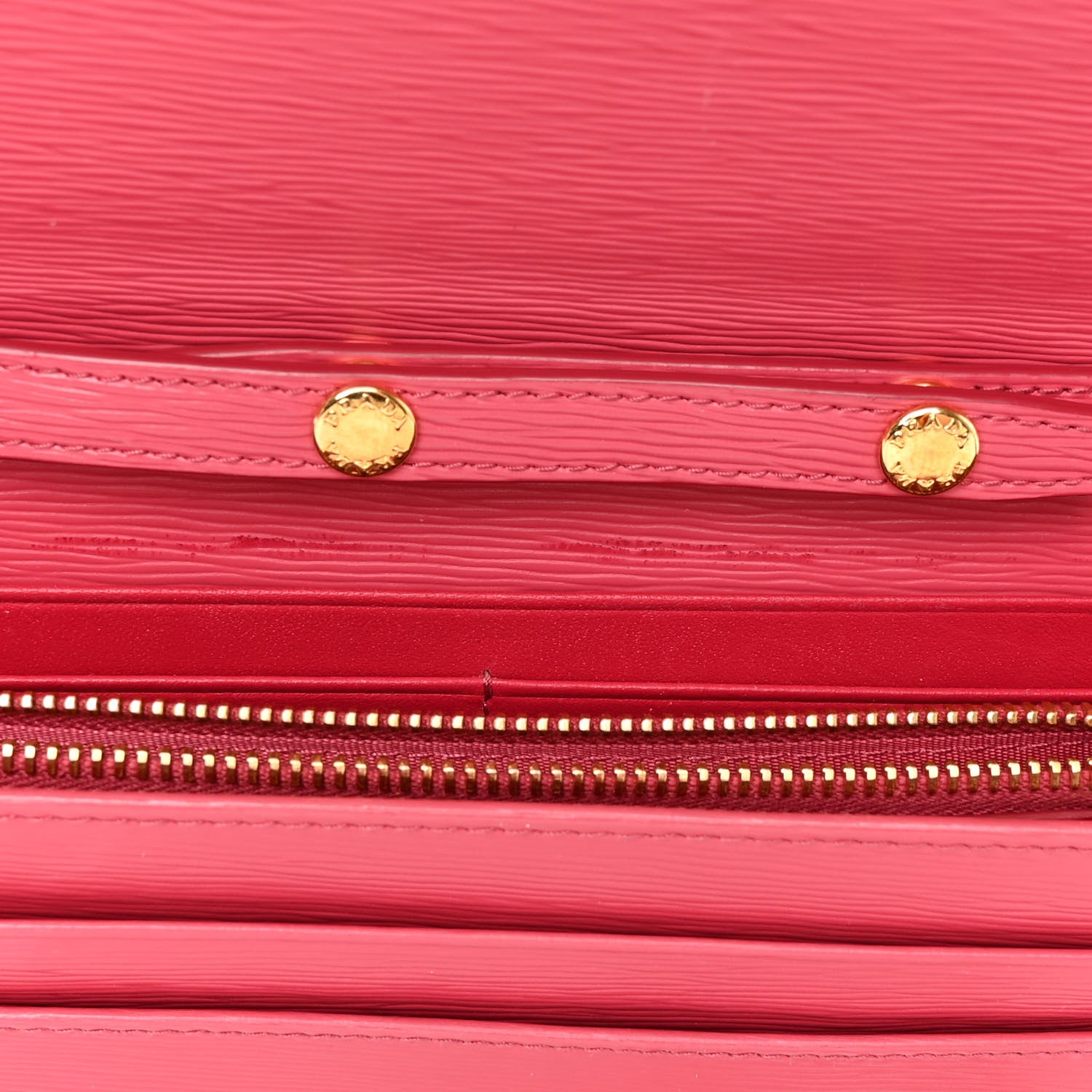 Prada Vitello Move Metal Oro Chain Wallet Peonia 10 of 10