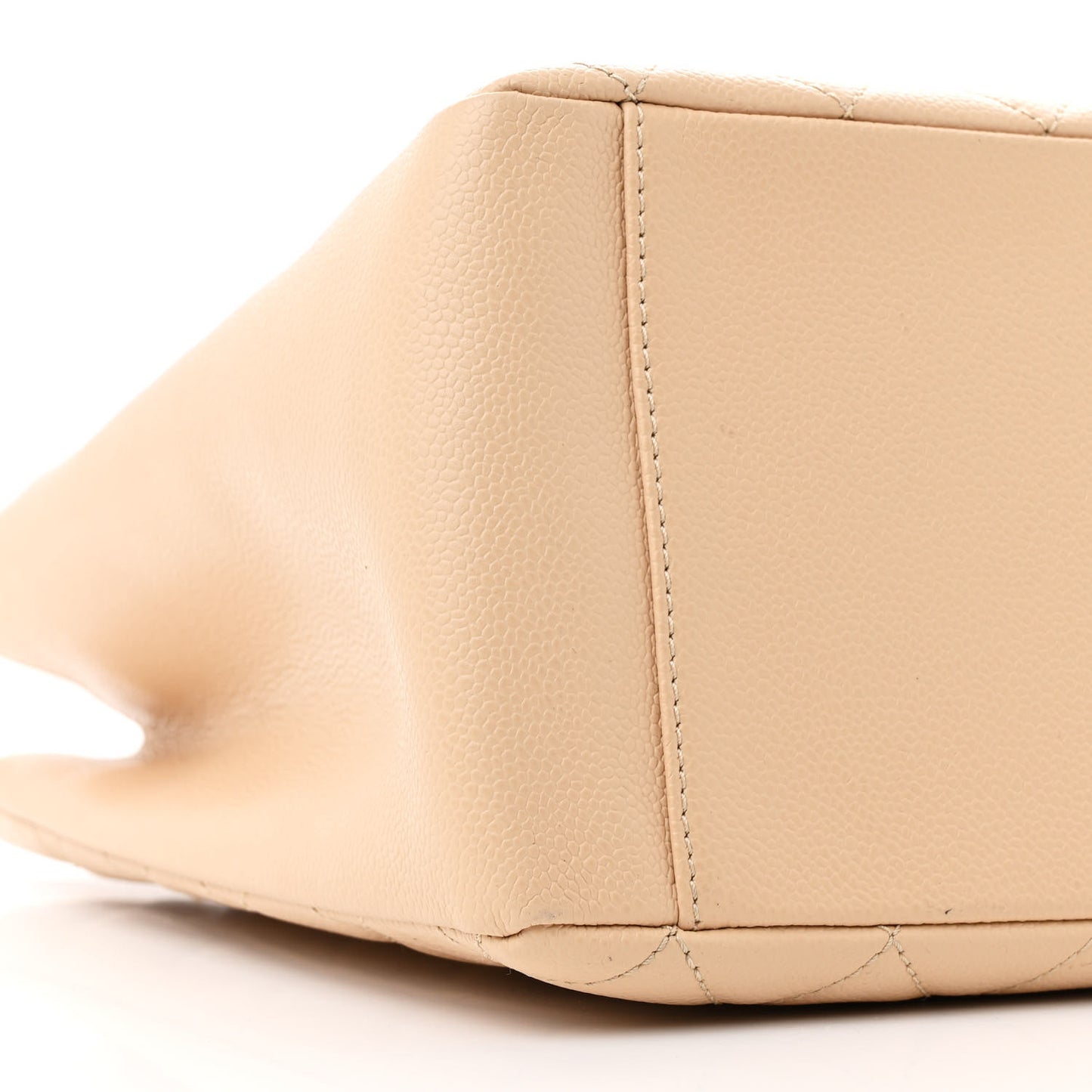 Caviar Quilted Grand Shopping Tote GST Beige Clair