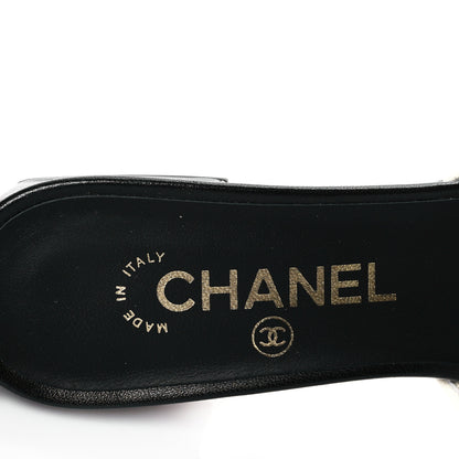 Chanel Lambskin Grosgrain Cap Toe Logo Ankle Strap Pumps 38 White Black 7 of 9