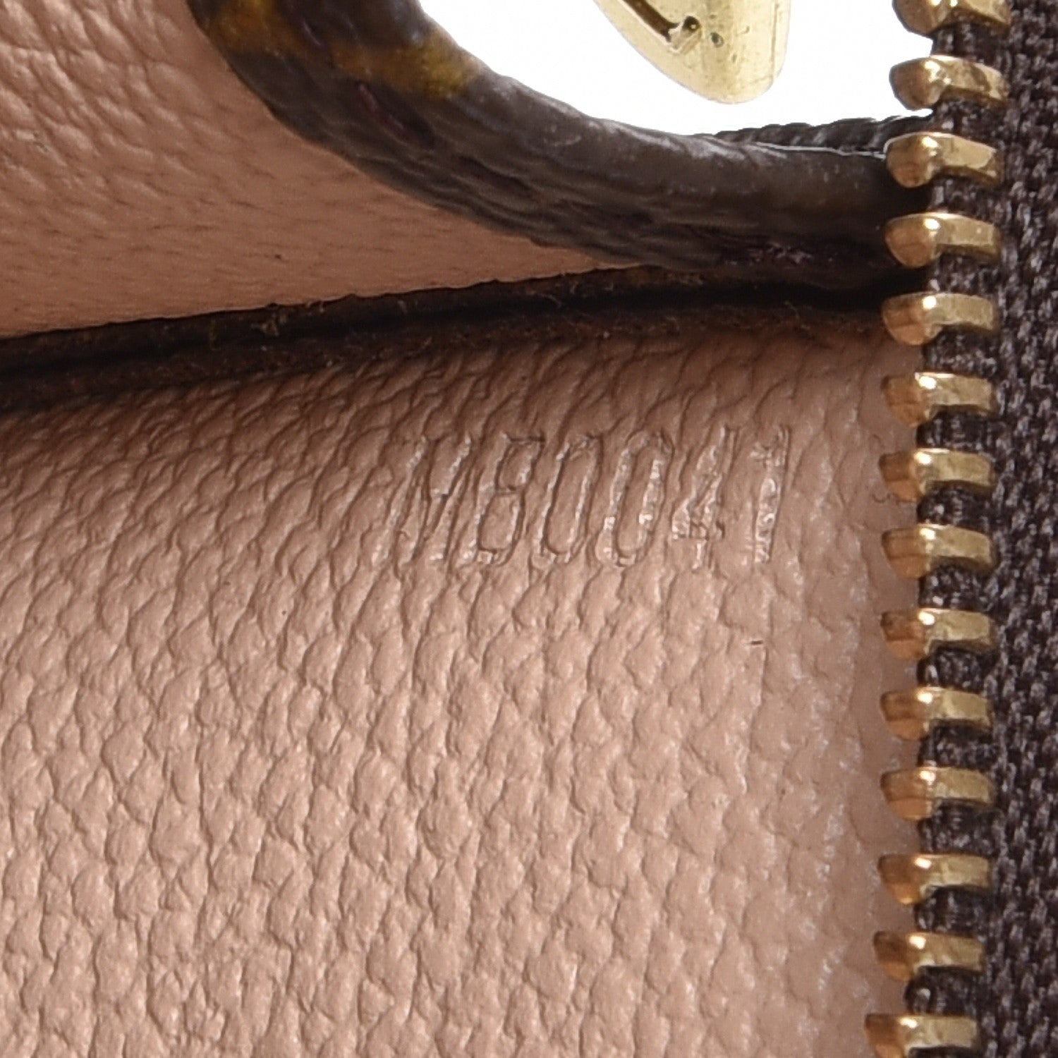 Louis Vuitton Monogram Toiletry Pouch 15 7 of 8