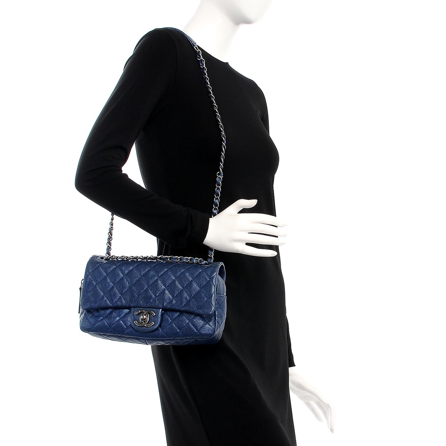 Iridescent Caviar Quilted Small Chic Flap Dark Blue