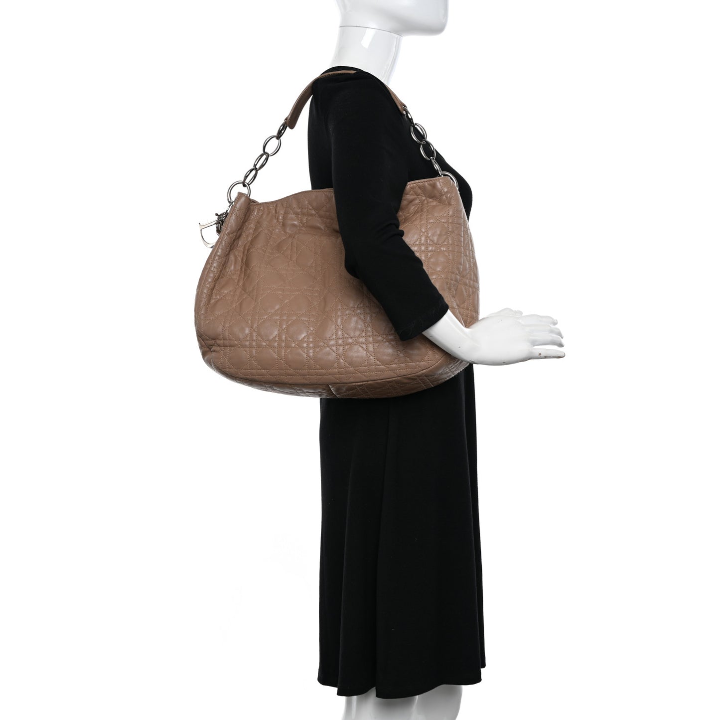 Lambskin Cannage Large Dior Soft Hobo Beige
