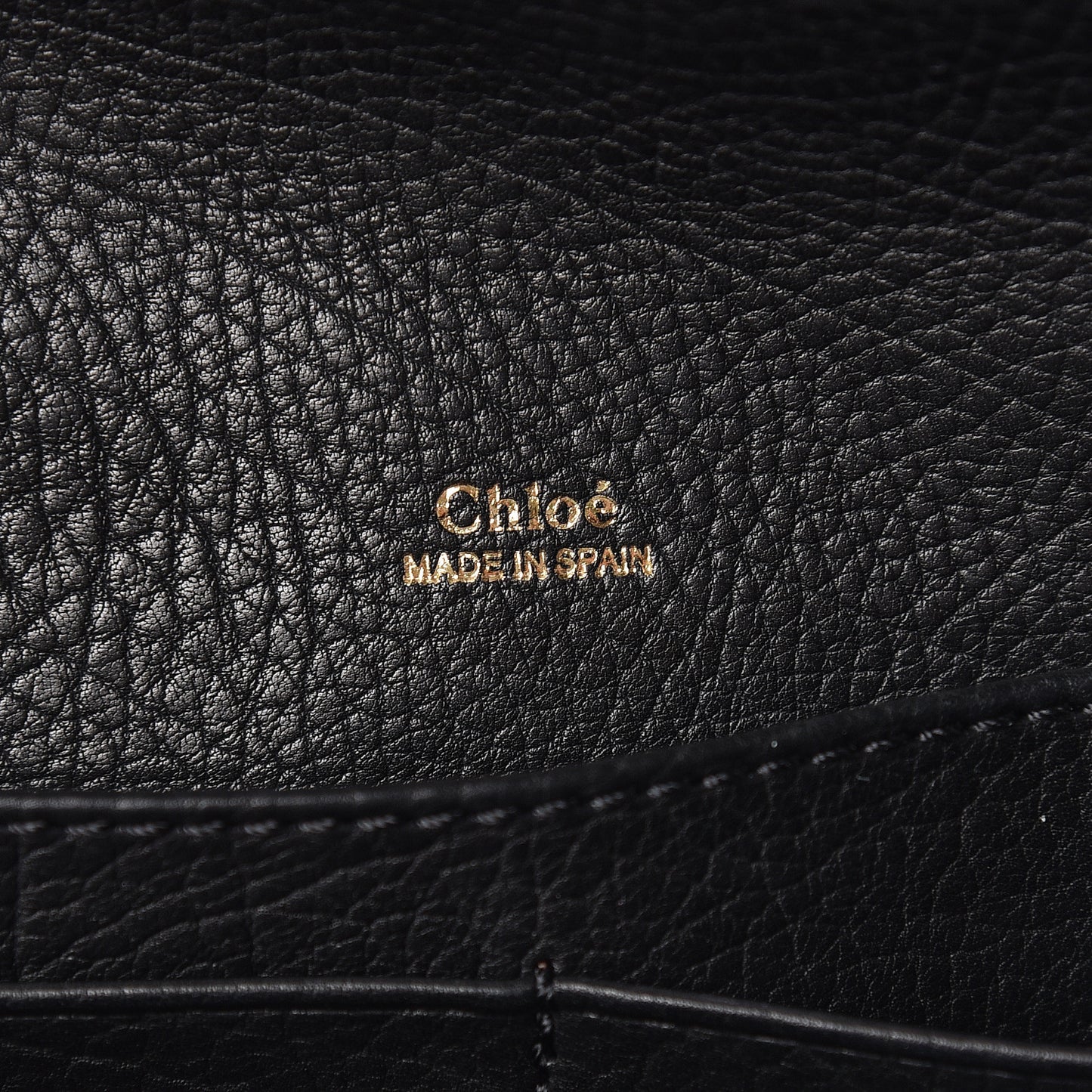 Calfskin Aurore Wallet on Chain Black