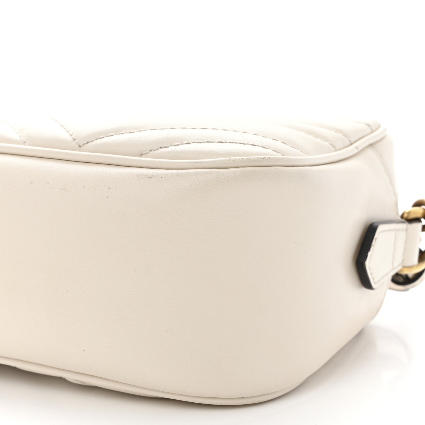 Calfskin Matelasse Small GG Marmont Chain Shoulder Bag White