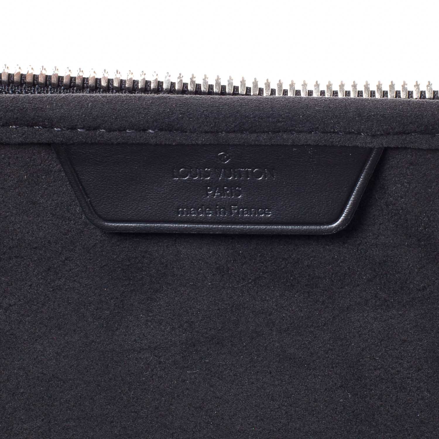 Louis Vuitton Damier Graphite 15 in Laptop Sleeve 7 of 8