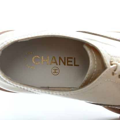 Chanel Calfskin Fabric PVC Lace Up Loafers 40 Beige Black 5 of 9