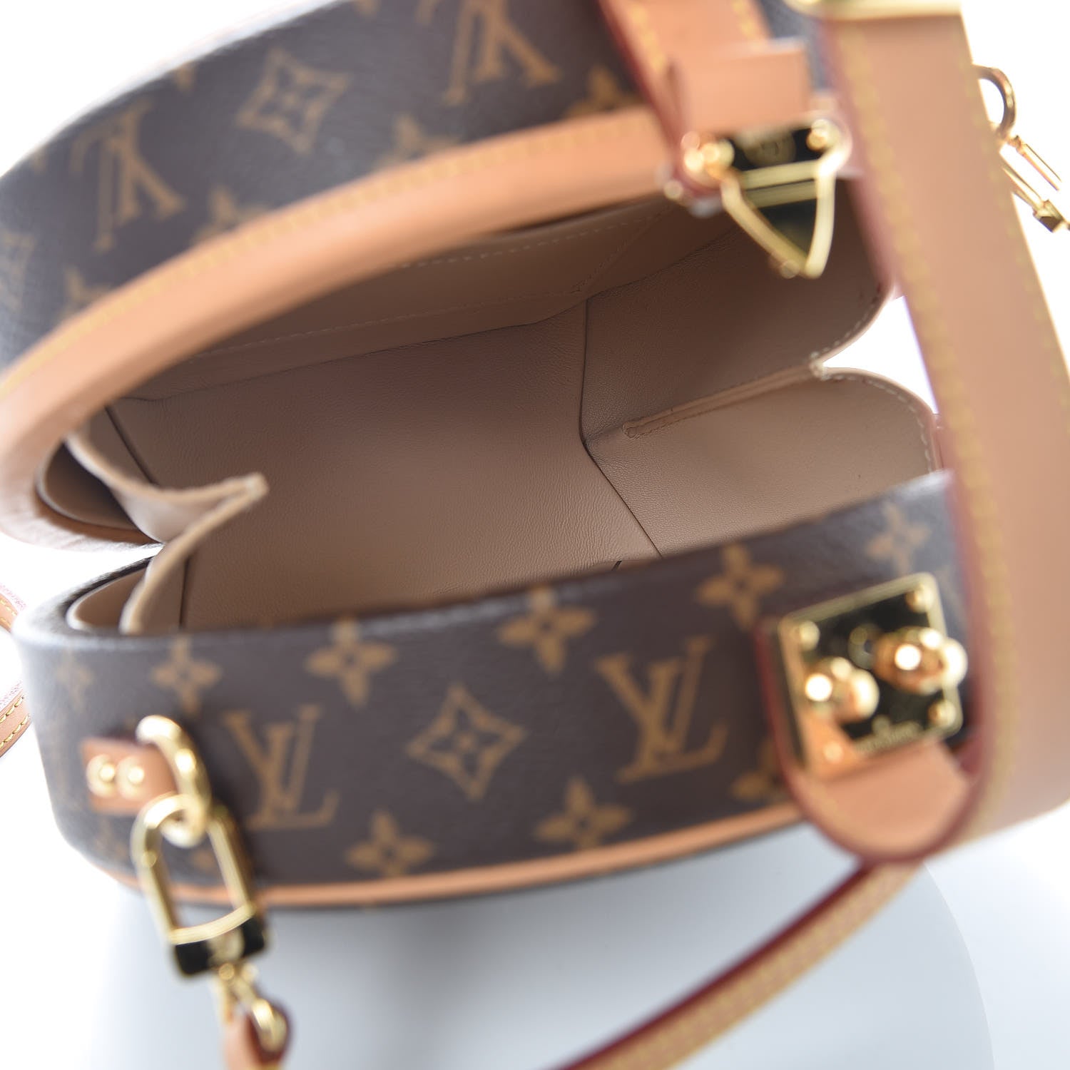 Louis Vuitton Monogram Petite Boite Chapeau 5 of 9
