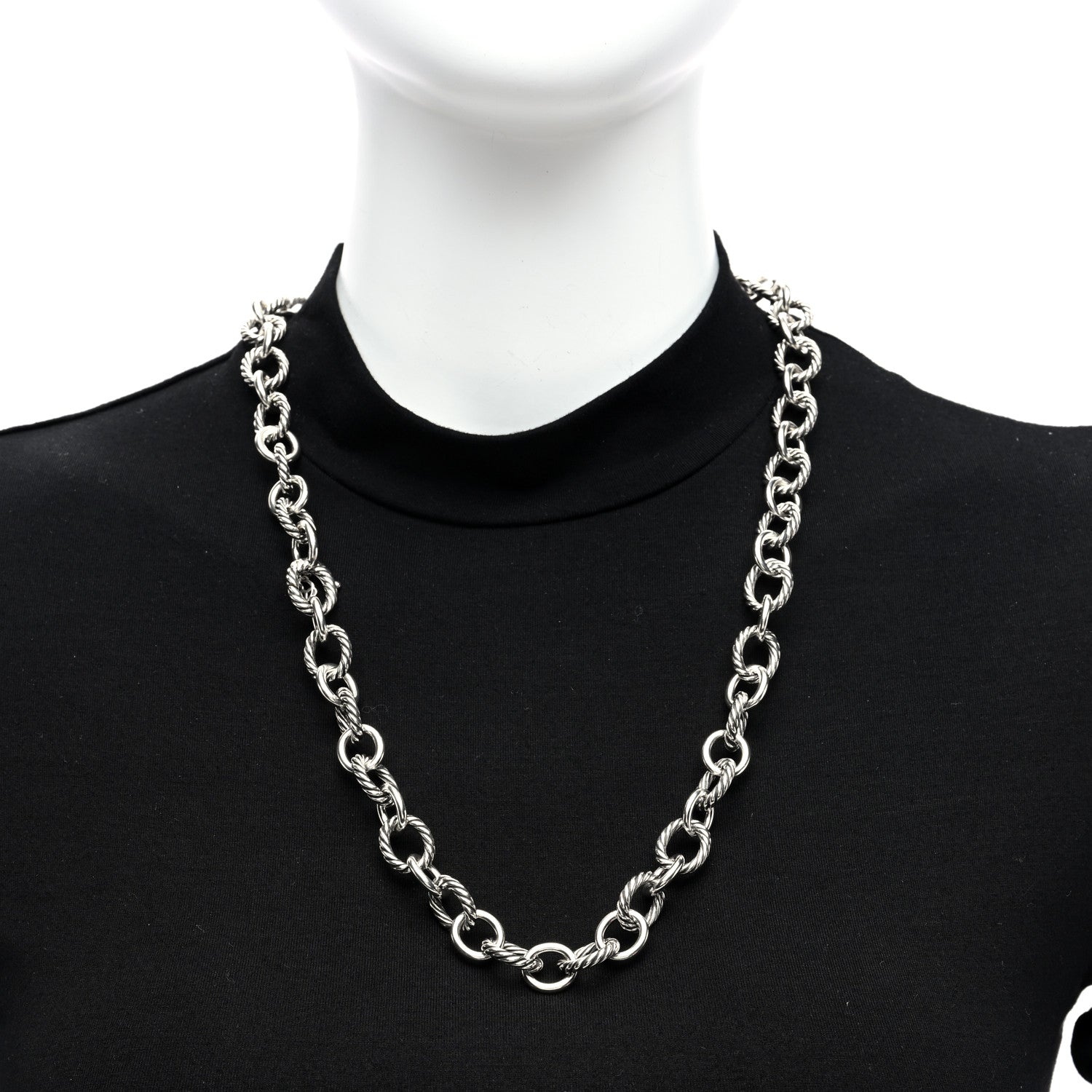 David Yurman Sterling Silver 12mm Oval Link Necklace 2 of 4