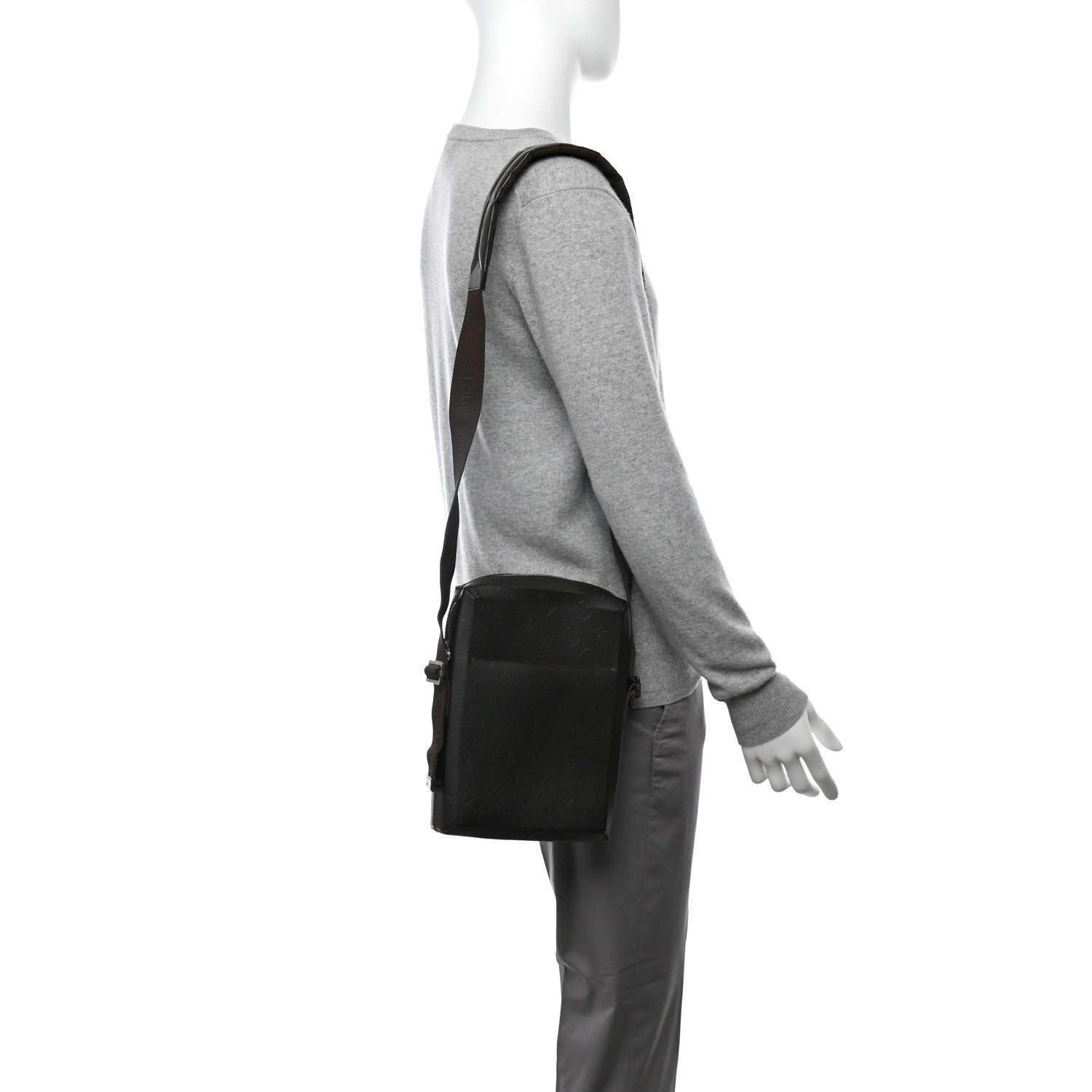 Louis Vuitton Monogram Glace Bobby Cafe 3 of 13