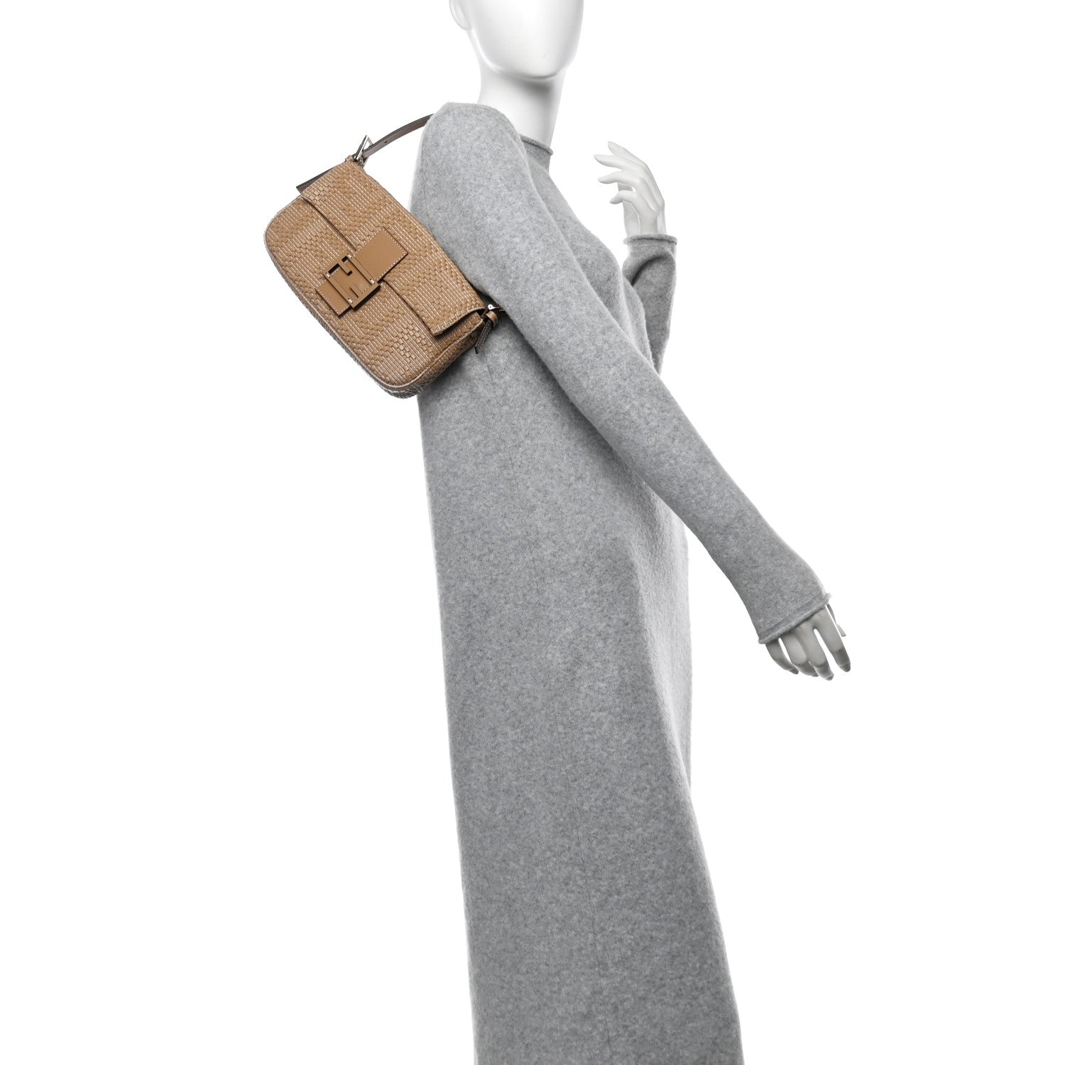 Fendi Calfskin Woven Baguette Cammelo Beige 2 of 10