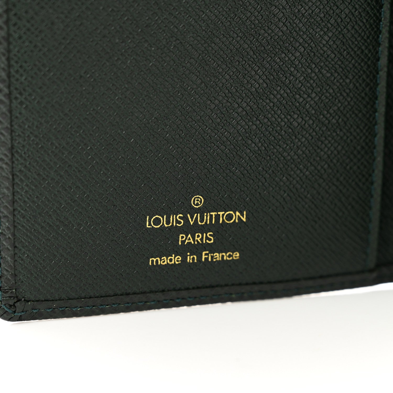 Louis Vuitton Taiga Porte-Chequier Cartes Credit Wallet 6 of 6