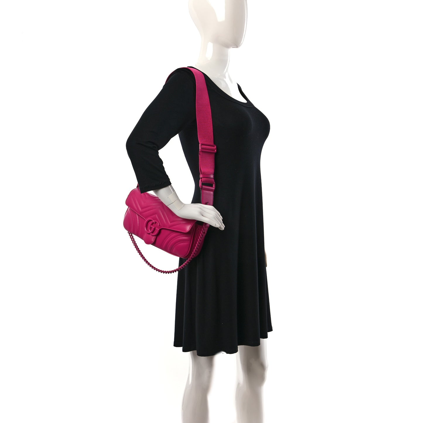 Calfskin Matelasse Monochrome GG Marmont Crossbody Shoulder Bag Classic Fuxia