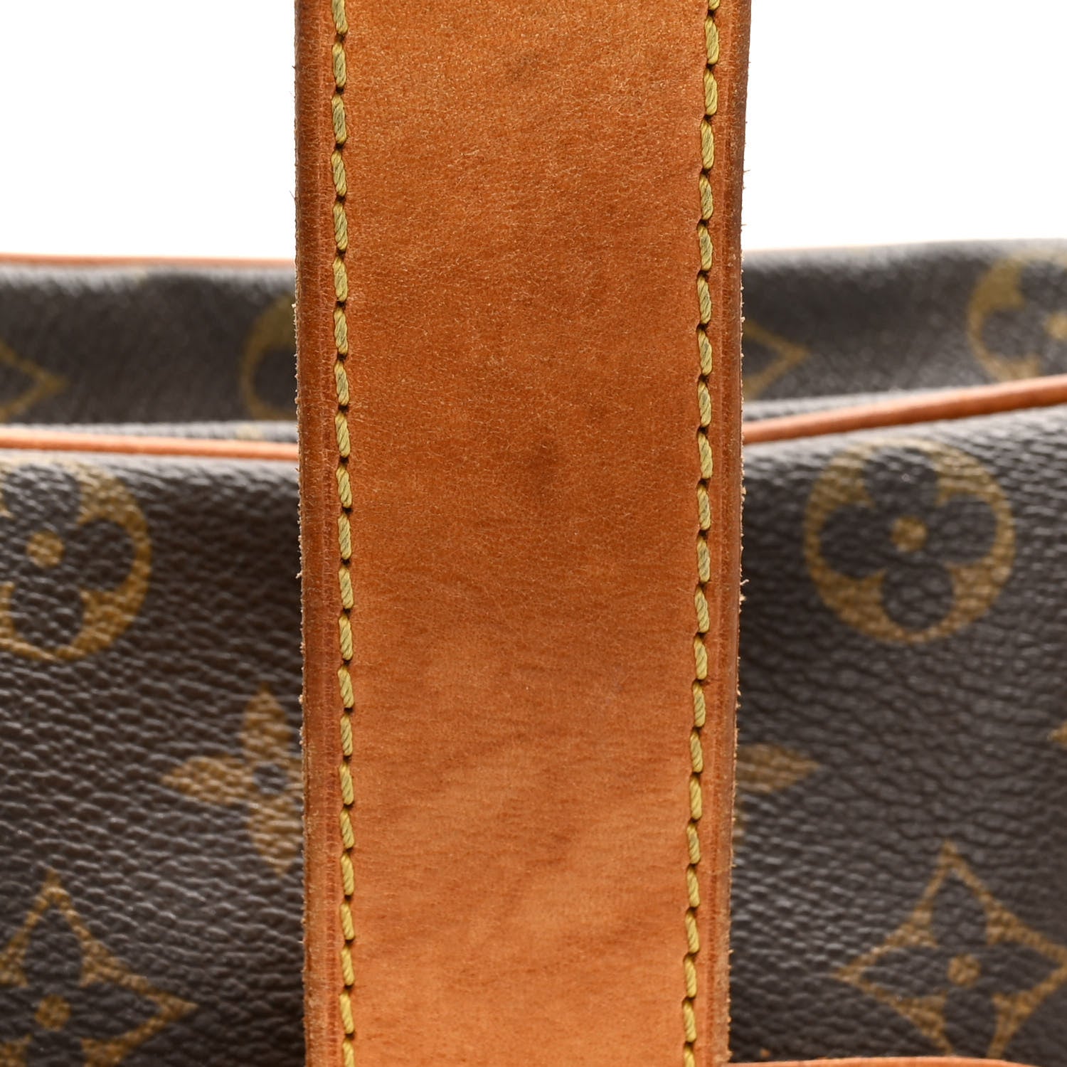 Louis Vuitton Monogram Manhattan GM 19 of 26