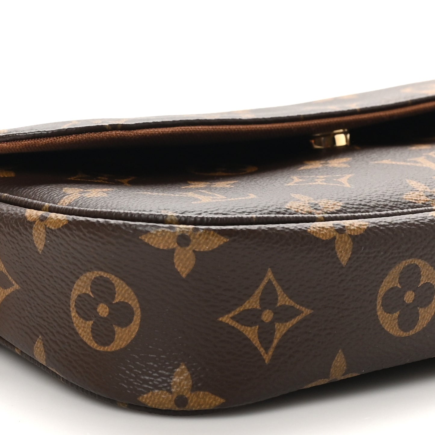 Monogram Ivy Wallet On Chain