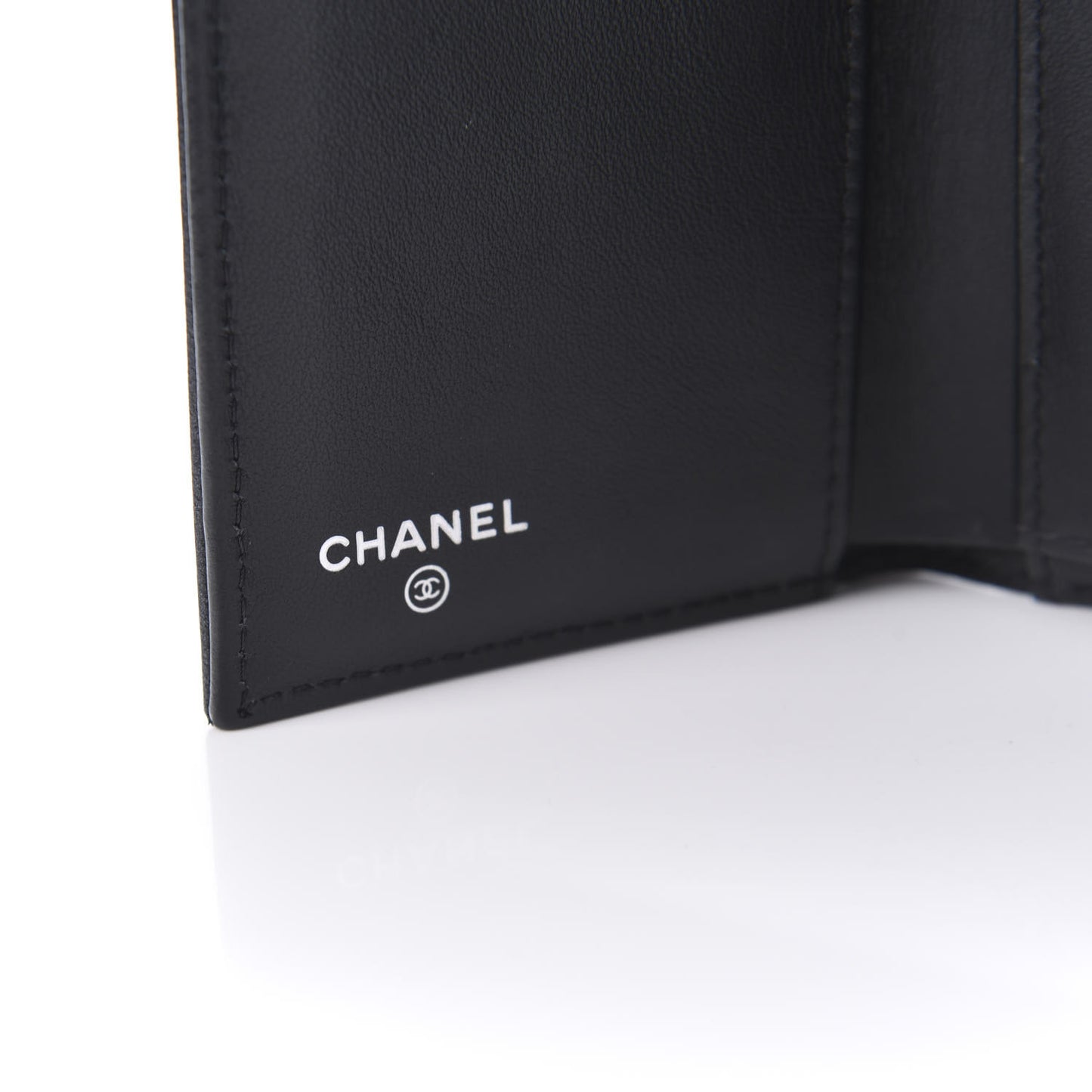 Goatskin Camellia Embossed Compact Wallet Black