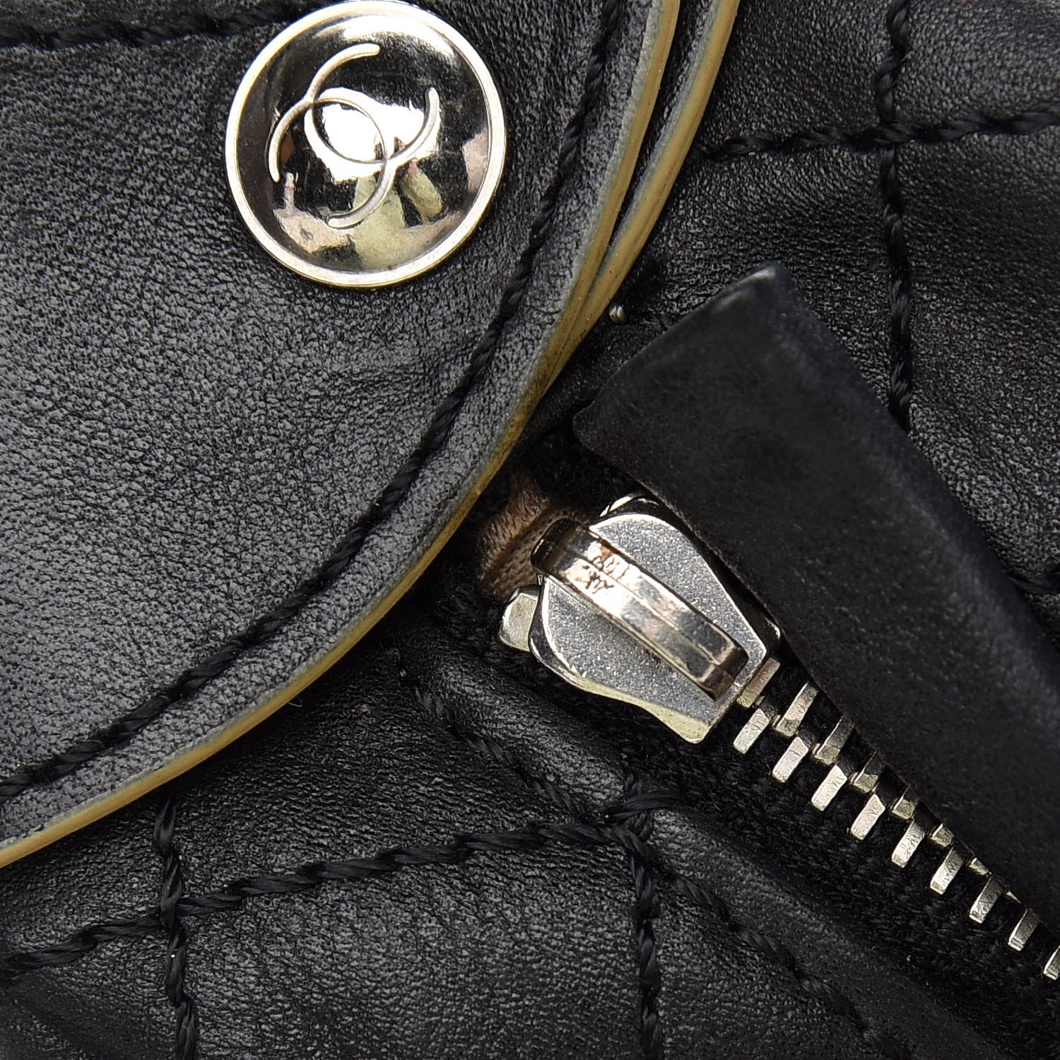 Chanel Lambskin Edgy XL Tote Black 10 of 10