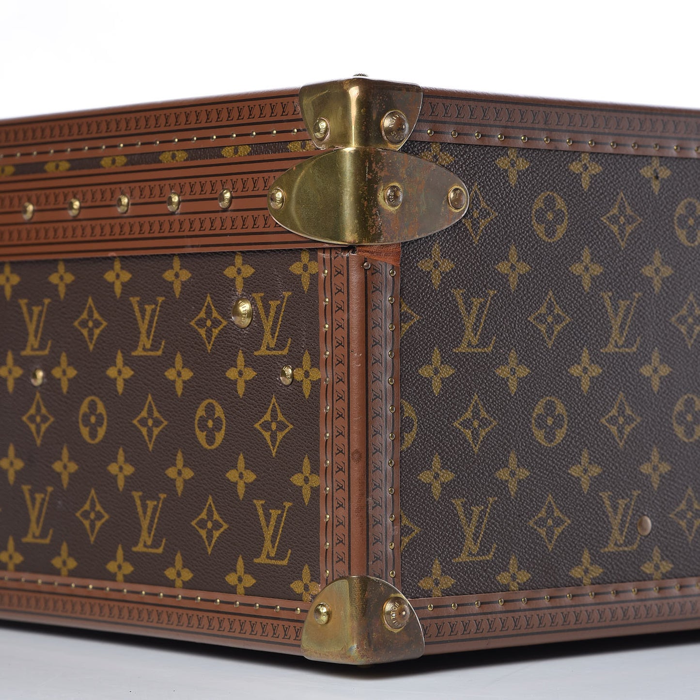 Monogram Alzer 60