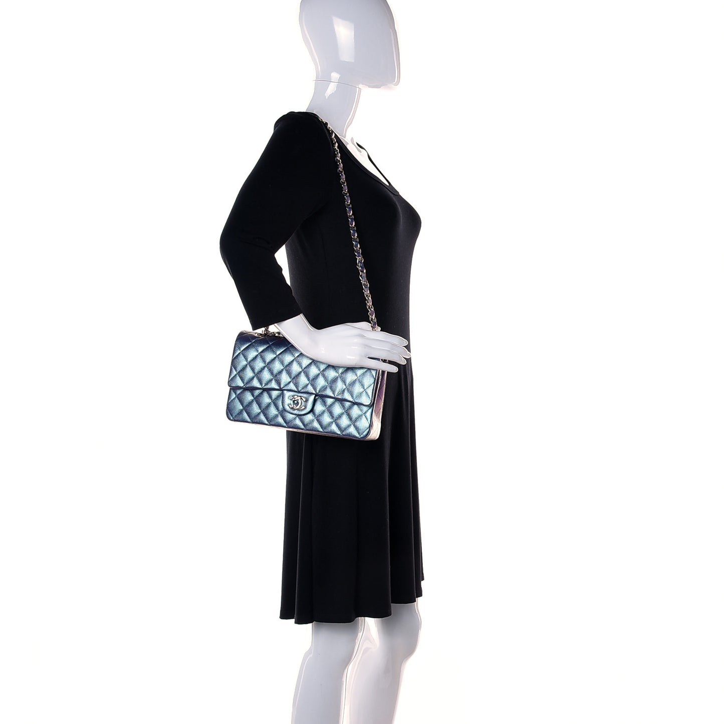 Iridescent Caviar Quilted Medium Double Flap Dark Blue