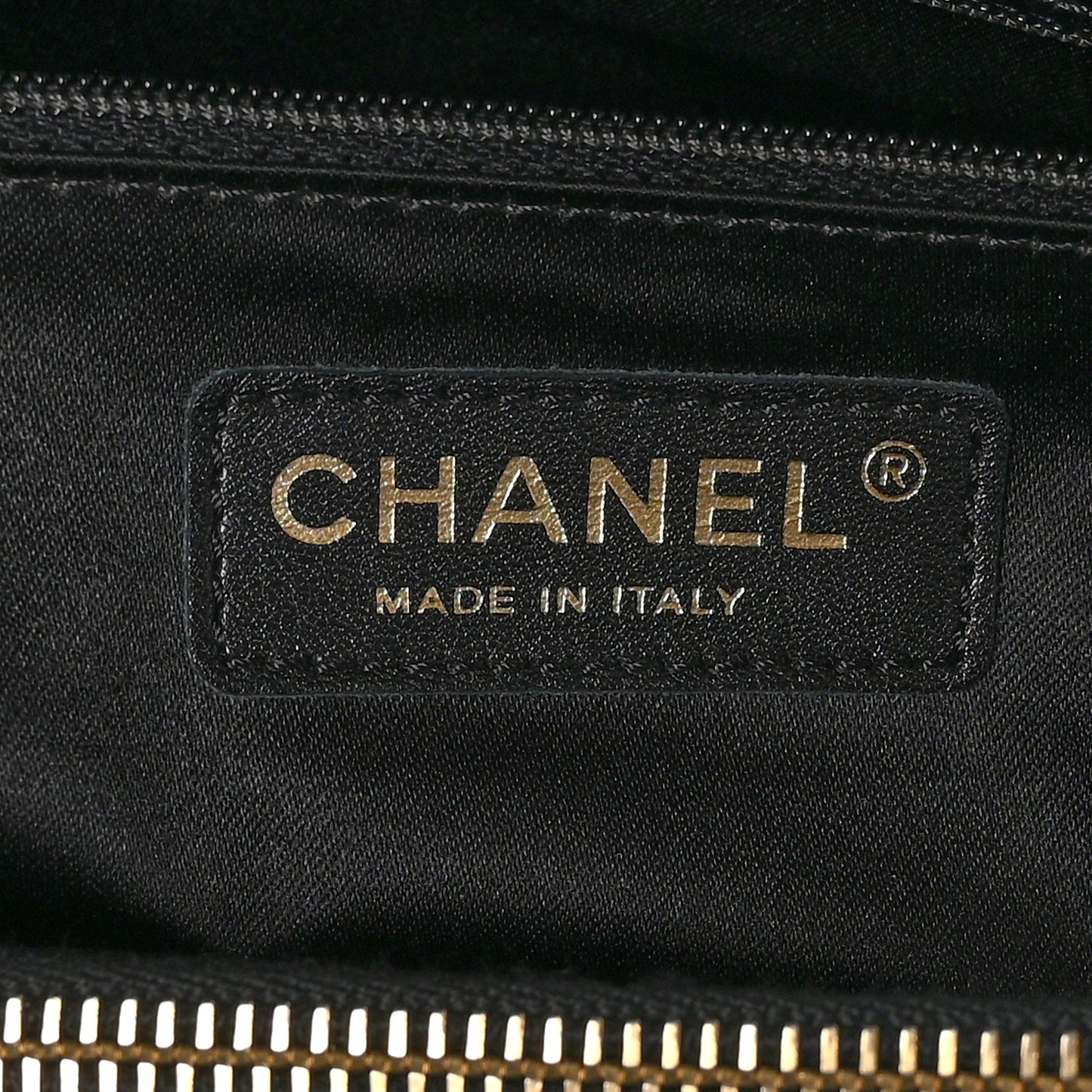 Caviar Quilted Grand Shopping Tote GST Black