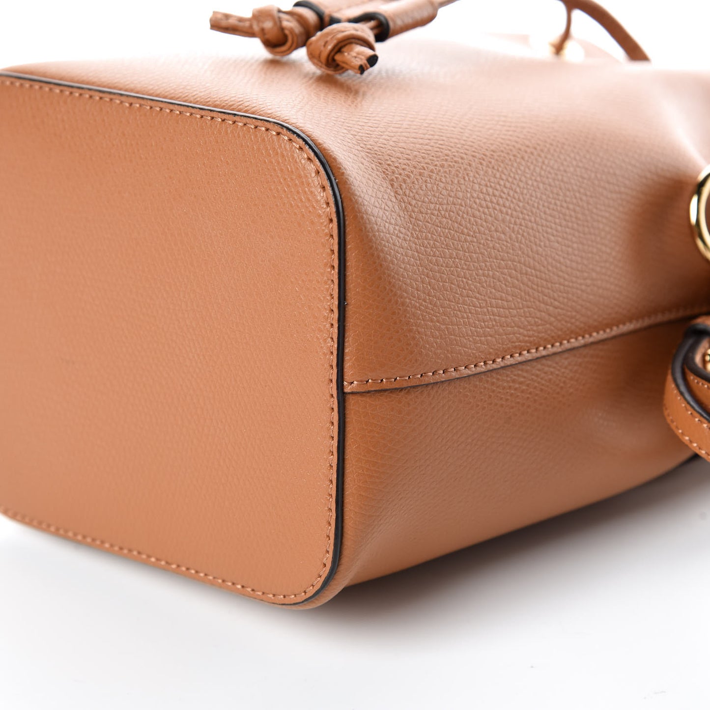 Vitello Cruise F is Fendi Mini Mon Tresor Bucket Bag Nocciola