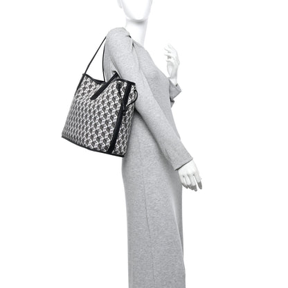 MCM Visetos Medium Liz Reversible Shopper Tote Black 2 of 17