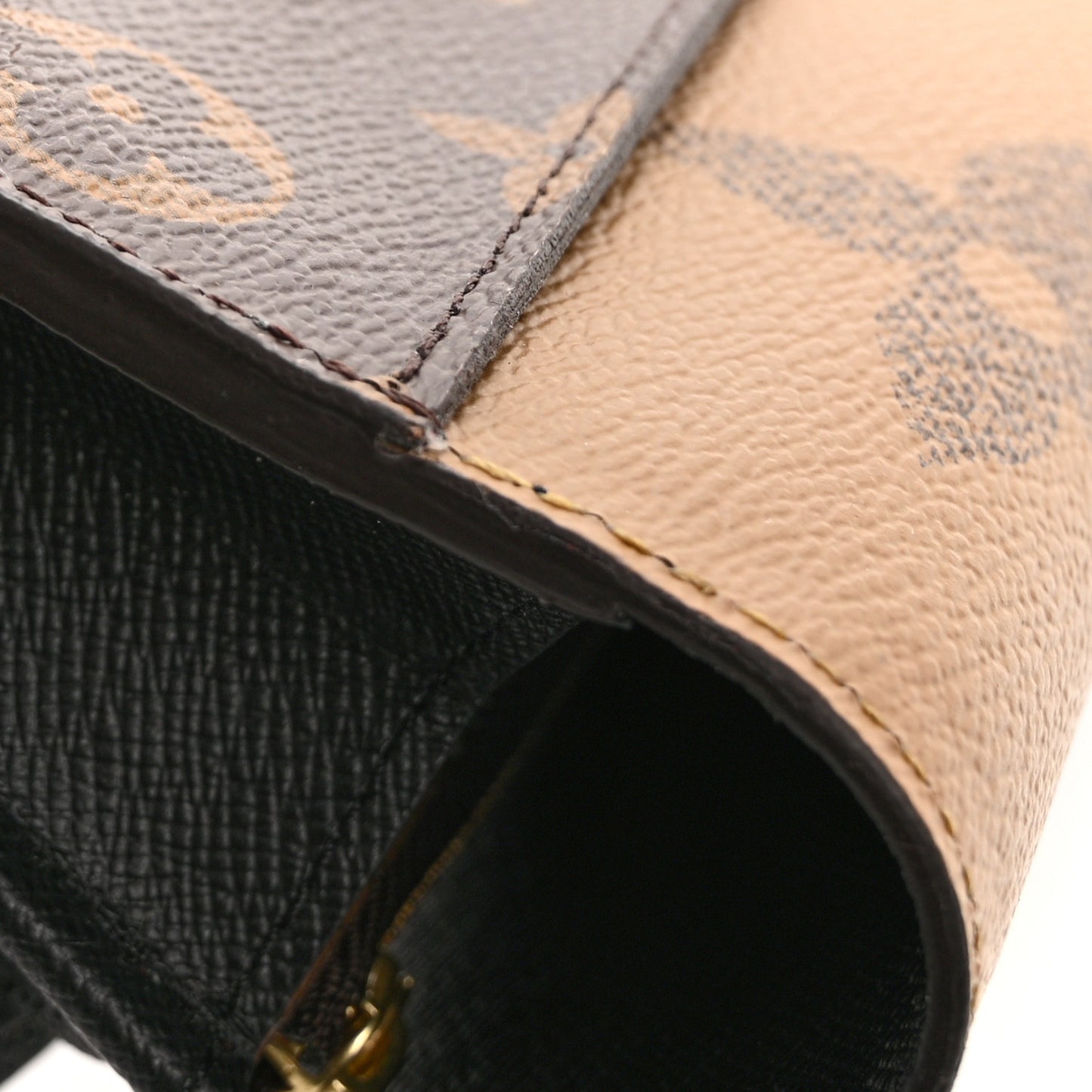 Reverse Monogram Giant Sarah Wallet