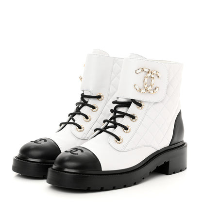 Chanel Shiny Lambskin Quilted Lace Up Combat Boots 39.5 White Black 3 of 8