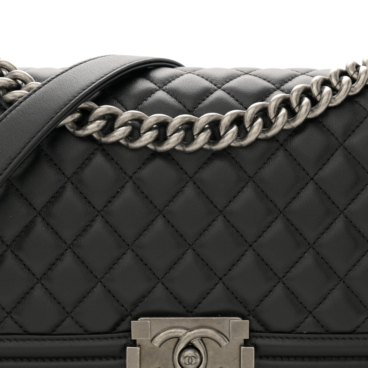 Lambskin Quilted Medium Boy Flap Black