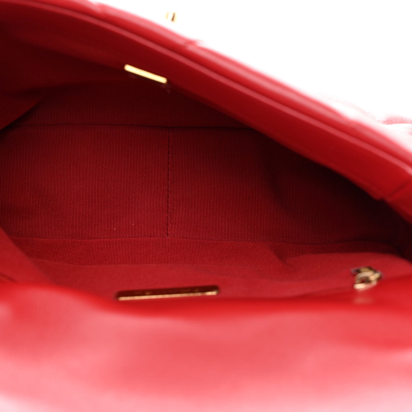 Goatskin Quilted Medium Chanel 19 Flap Red