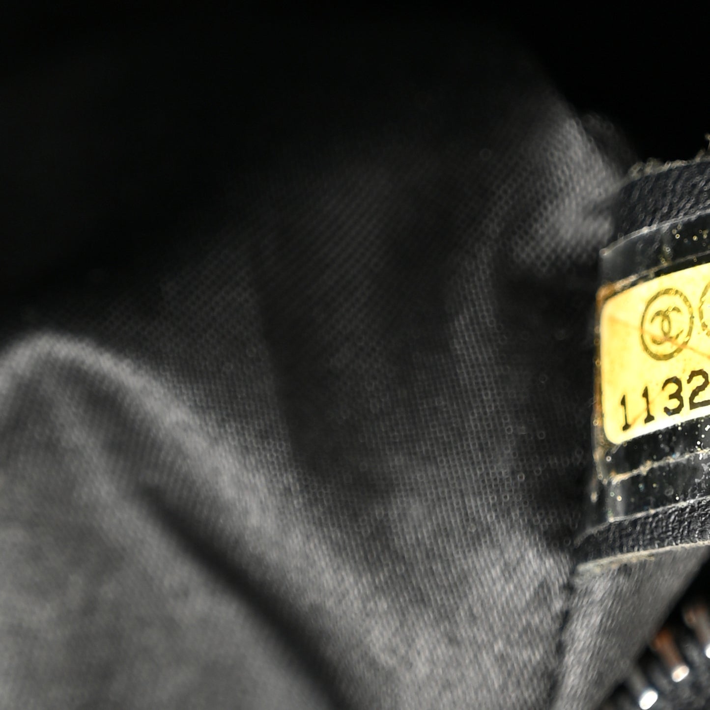 Lambskin Soft Chain Pochette Black