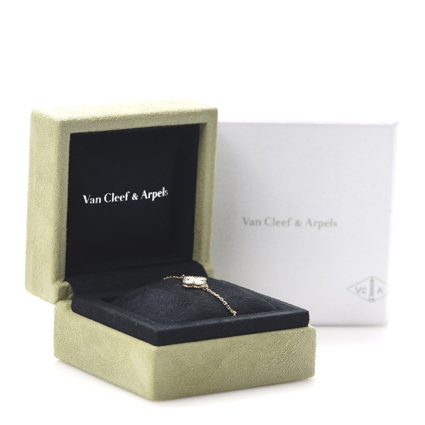 18K Yellow Gold Mother of Pearl Sweet Alhambra Bracelet